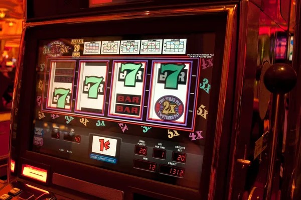 Egypt's Book of Mystery slot interface showing reel display, bet selector, and paytable on mega4d